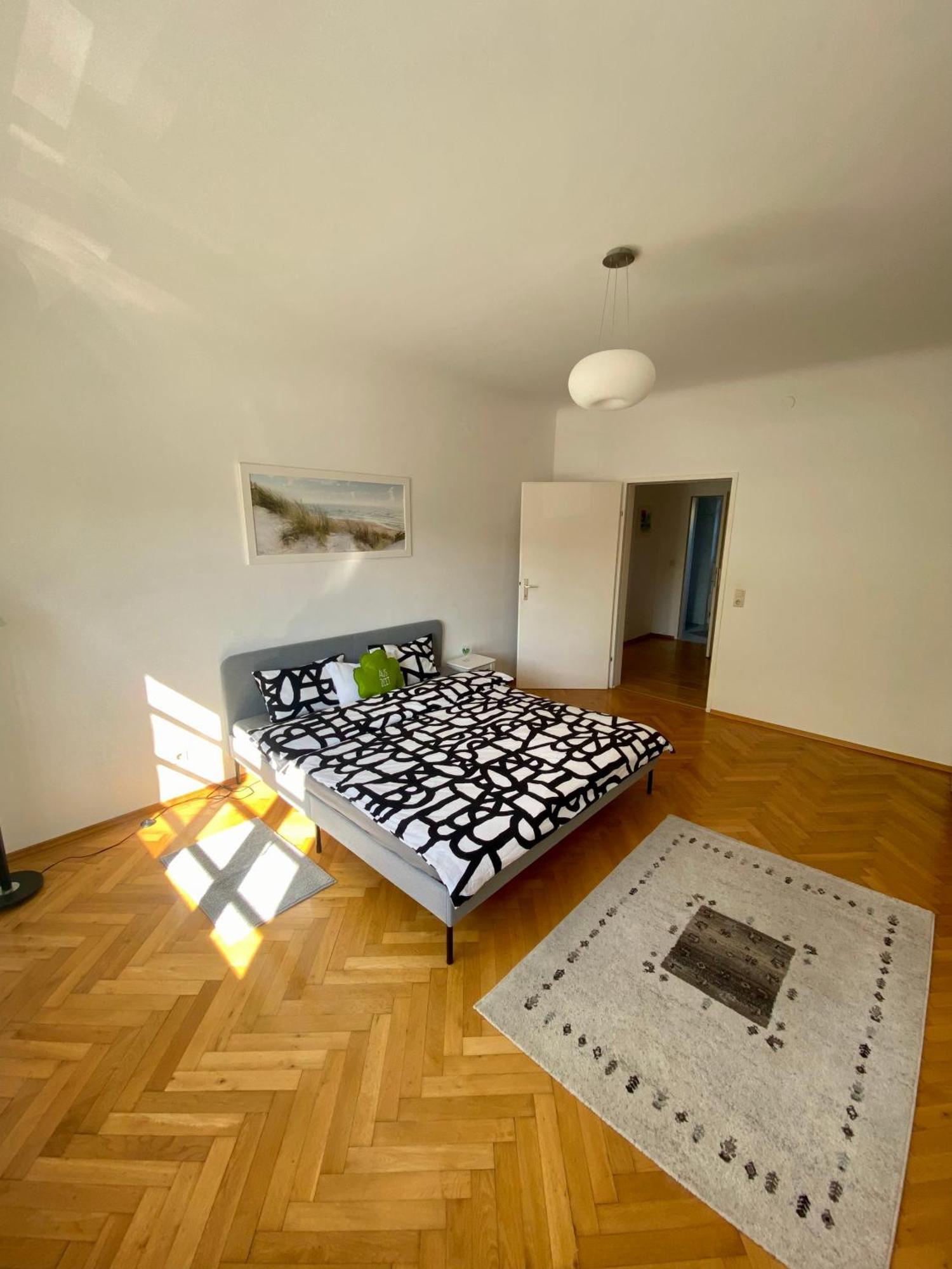 City Retreat In Eisenstadt Zentrum Eksteriør bilde